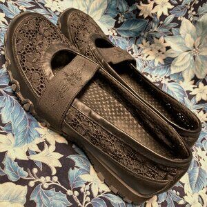 Skechers Leather Lace Mary Jane Floral Flats THIS IS A DUPLICATE- THESE ARE SOLD